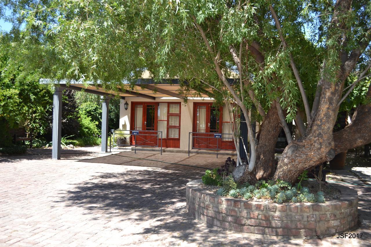 La Paix Guesthouse Beaufort West Esterno foto