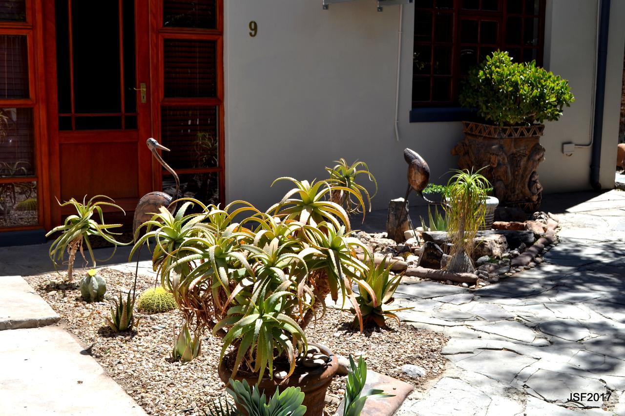 La Paix Guesthouse Beaufort West Esterno foto