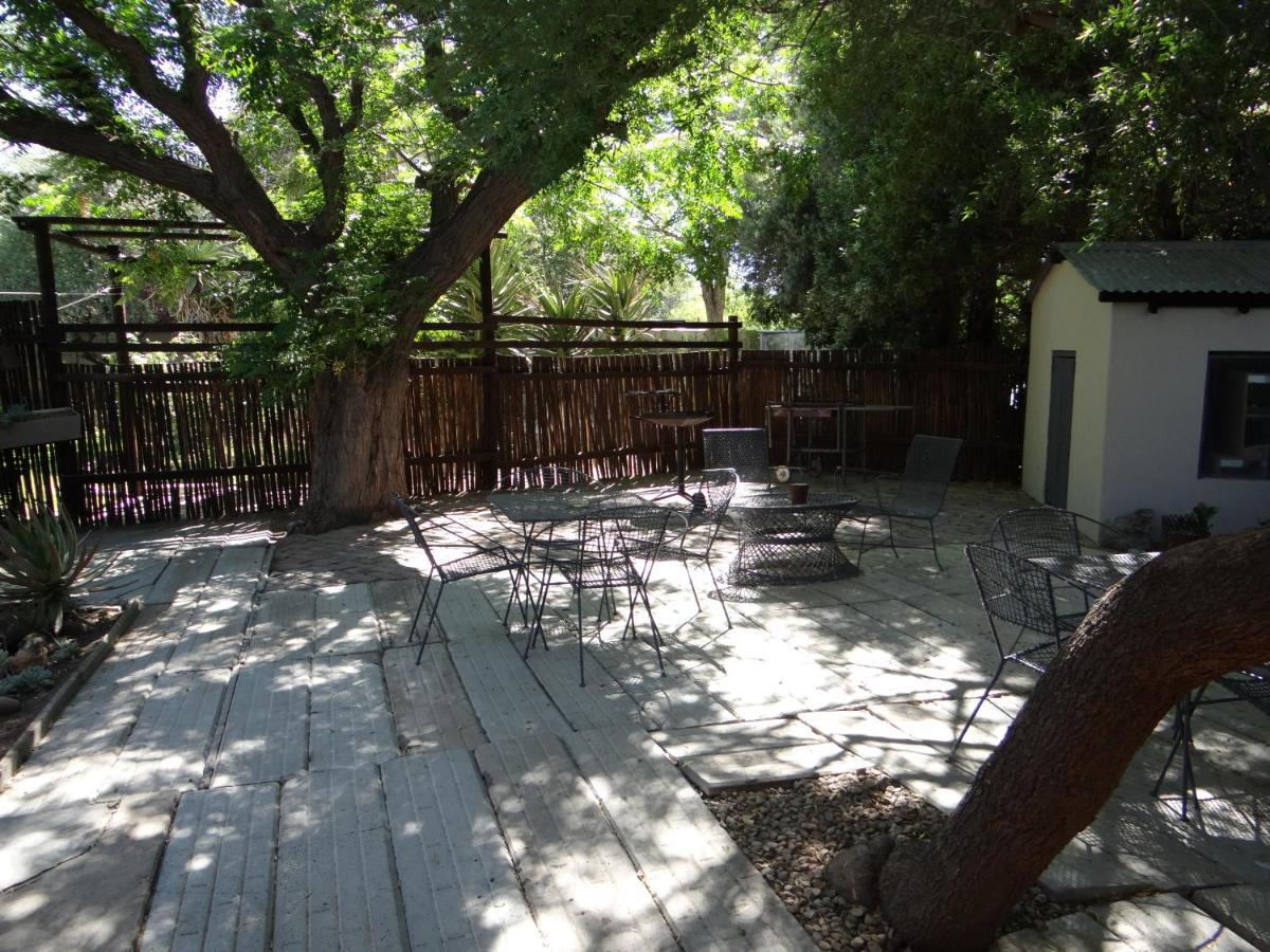 La Paix Guesthouse Beaufort West Esterno foto